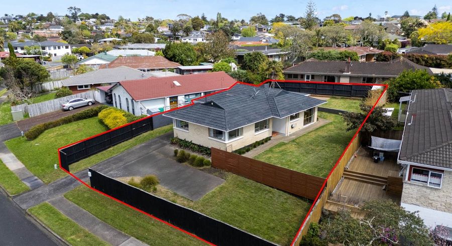  at 34 Meadway, Sunnyhills, Manukau City, Auckland