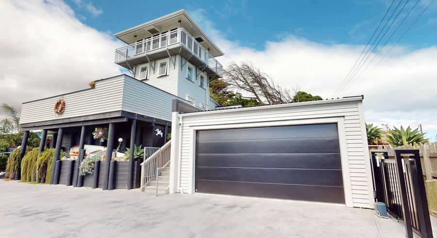  at 112 Kahukura Avenue, Waitarere Beach, Horowhenua, Manawatu / Whanganui