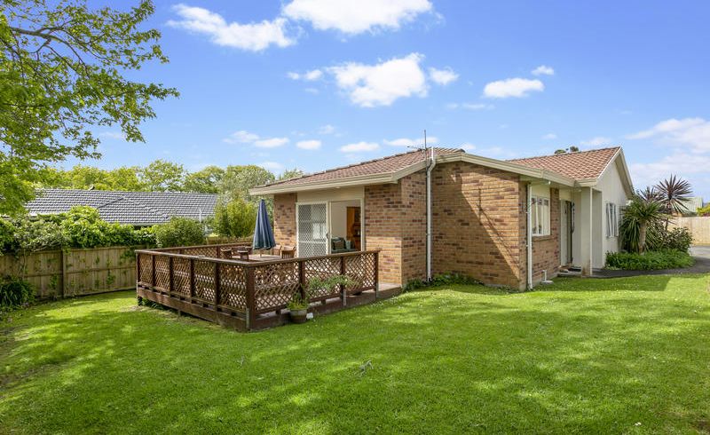  at 127D Parrs Cross Road, Glen Eden, Auckland