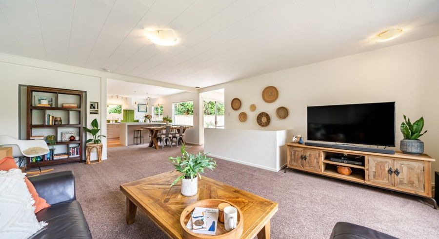  at 20 Raroa Place, Pukerua Bay, Porirua