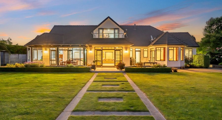  at 30 Emerald Hill Drive, Birchville, Upper Hutt, Wellington