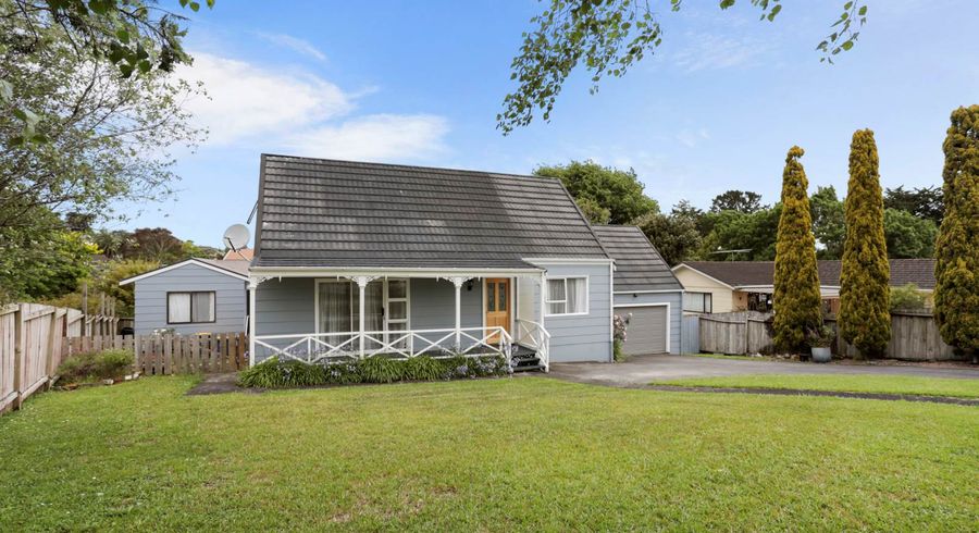  at 9 Peterhouse Place, West Harbour, Auckland