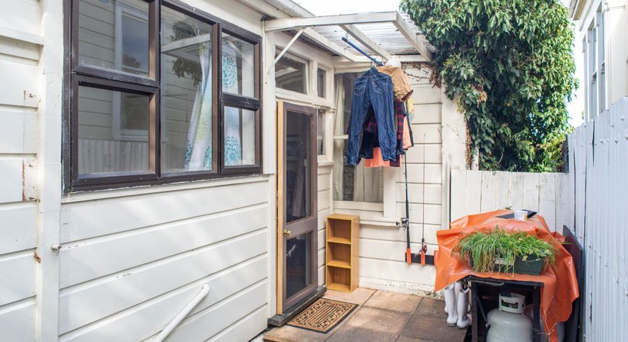  at 1/114 Cargill Street, City Centre, Dunedin, Otago