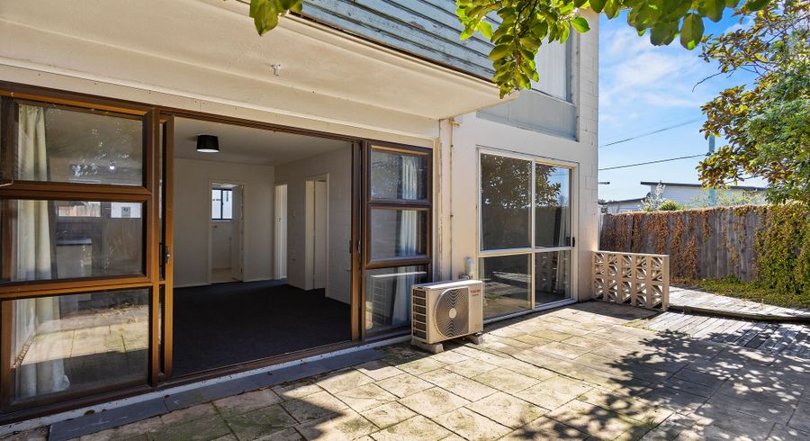  at 1/267 Pages Road, Wainoni, Christchurch City, Canterbury