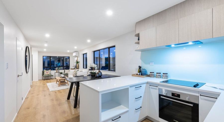  at 5/57 Aranui Road, Mount Wellington, Auckland City, Auckland