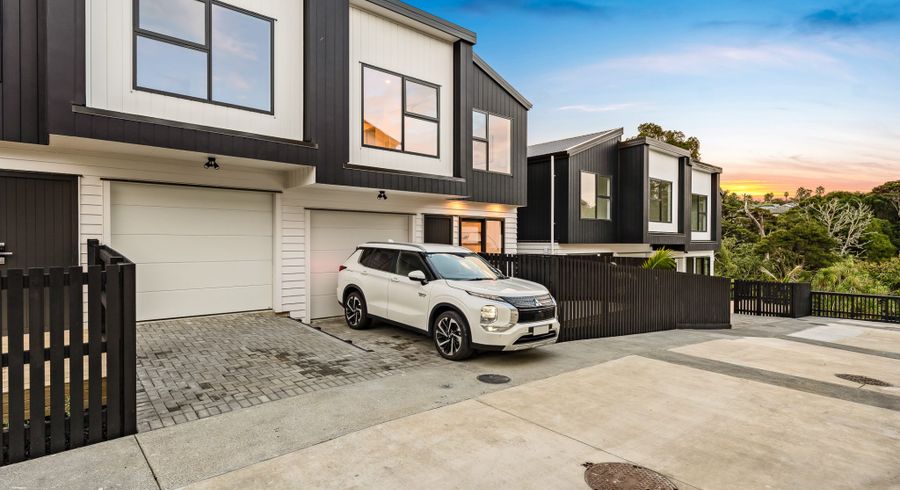  at 6/11&13 Tabitha Crescent, Henderson, Waitakere City, Auckland