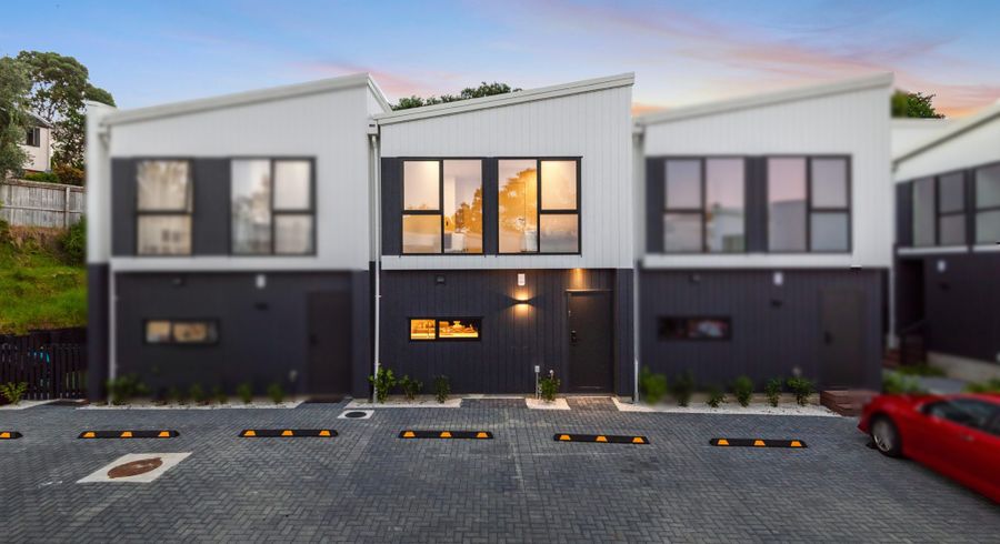  at 16-18 Handley Avenue, Narrow Neck, North Shore City, Auckland