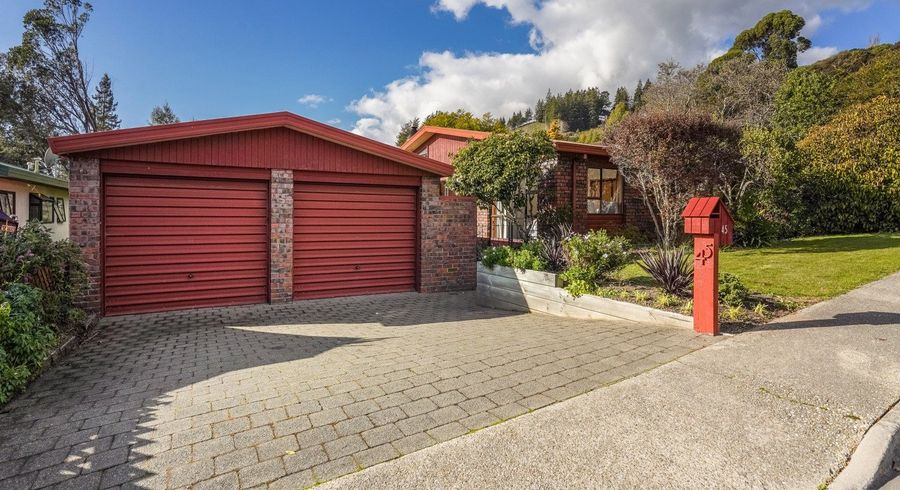  at 45 Selbourne Avenue, Richmond