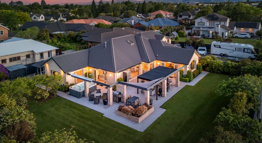  at 208 Cavendish road, Casebrook, Christchurch City, Canterbury