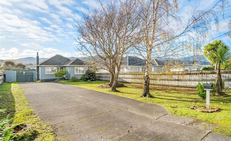  at 118 Wainuiomata Road, Wainuiomata, Lower Hutt