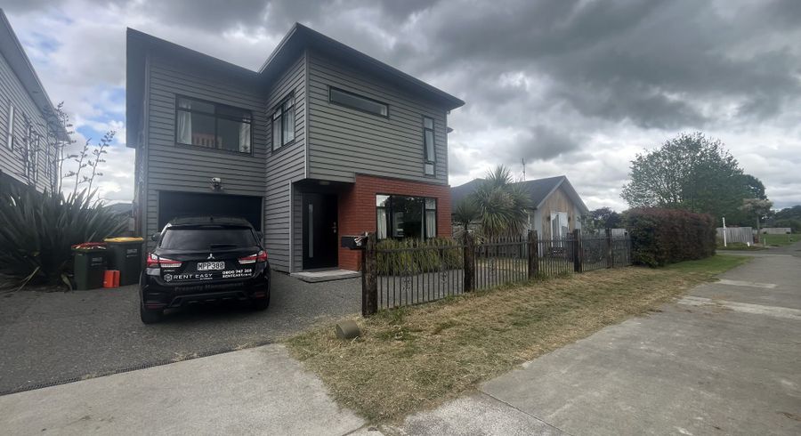  at 92 Kay Road, Flagstaff, Hamilton, Waikato