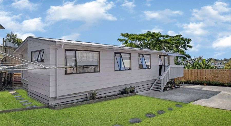  at 4A Gallony Avenue, Massey, Waitakere City, Auckland