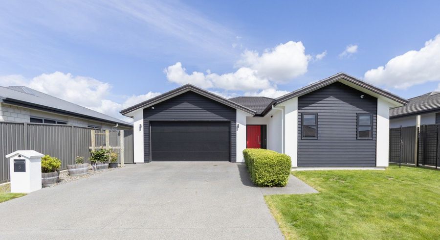  at 5 Manganui Place, Te Awa, Napier