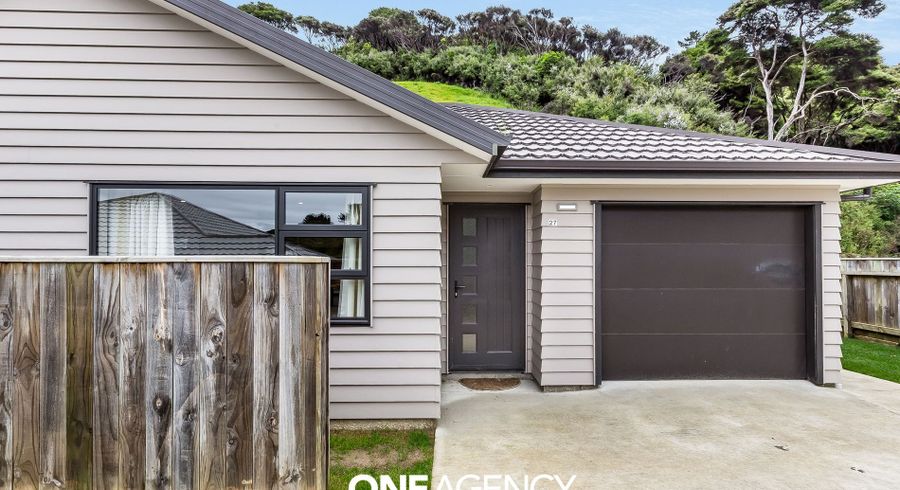  at 27 Moonsail Drive, Whitby, Porirua