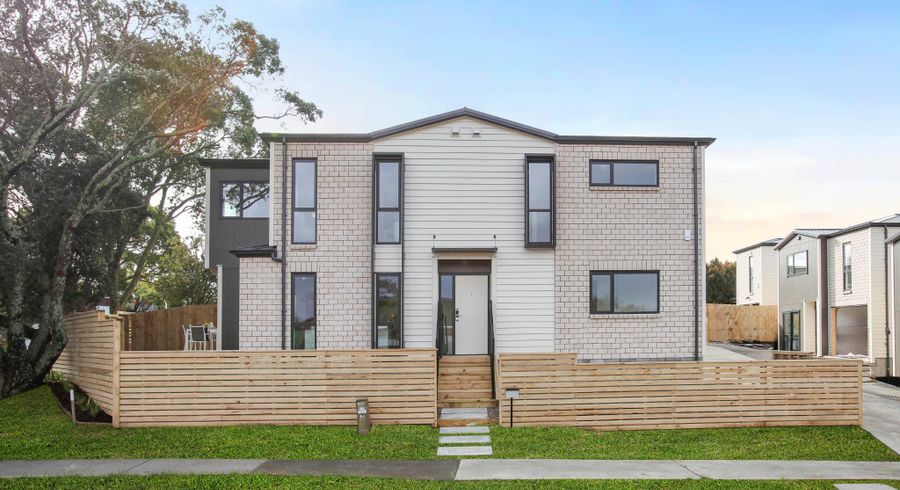  at 12 Kurnell Drive, Botany Downs, Manukau City, Auckland