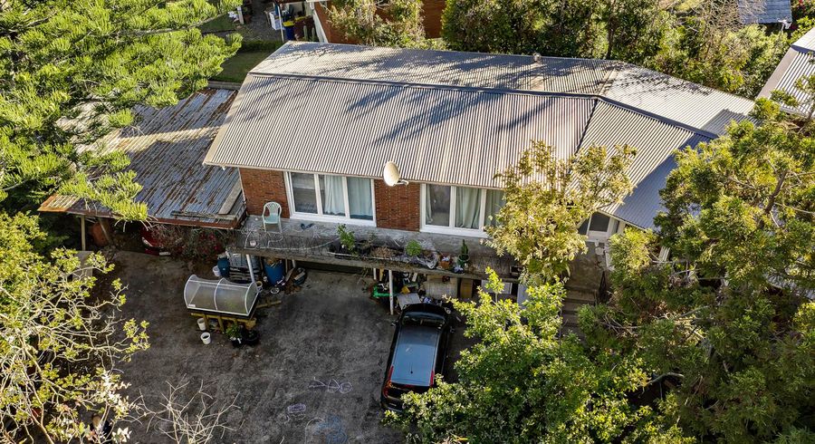  at 18B West Coast Road, Glen Eden, Auckland