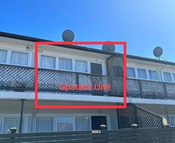  at 4/11 Tawera Road, Greenlane, Auckland City, Auckland