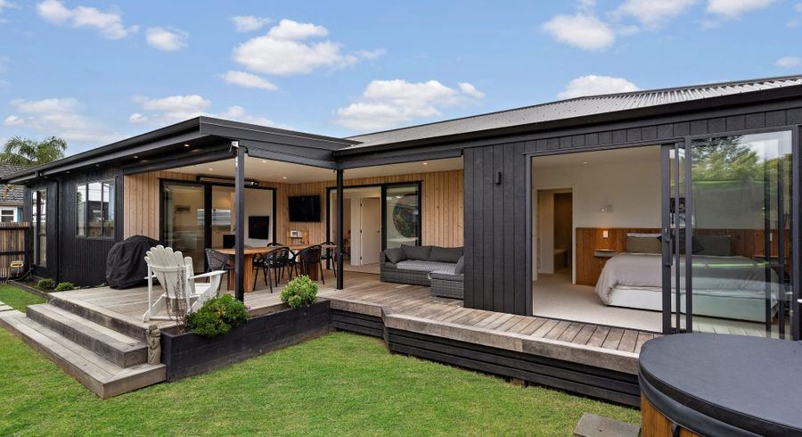  at 726A Te Atatu Road, Te Atatu Peninsula, Waitakere City, Auckland