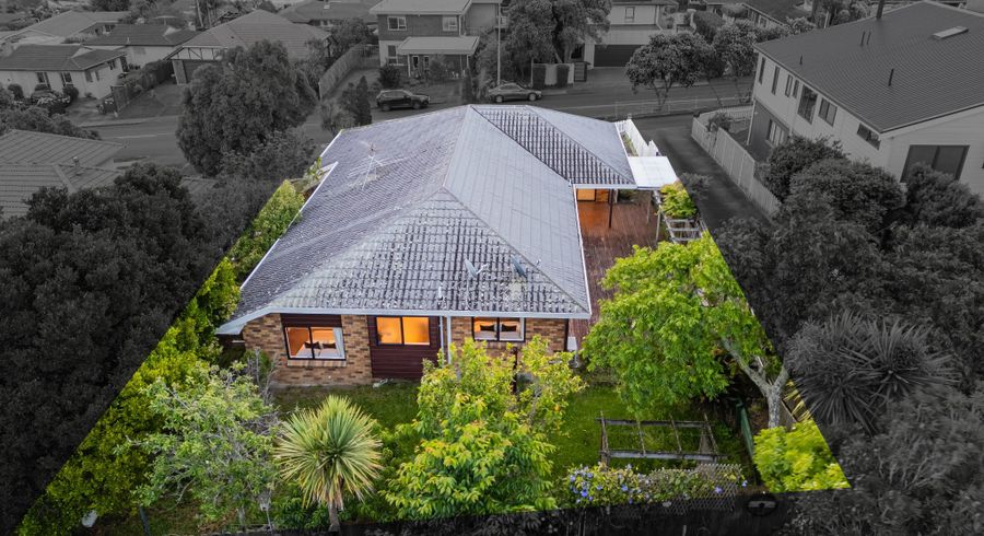  at 40 Pigeon Mountain Road, Half Moon Bay, Manukau City, Auckland