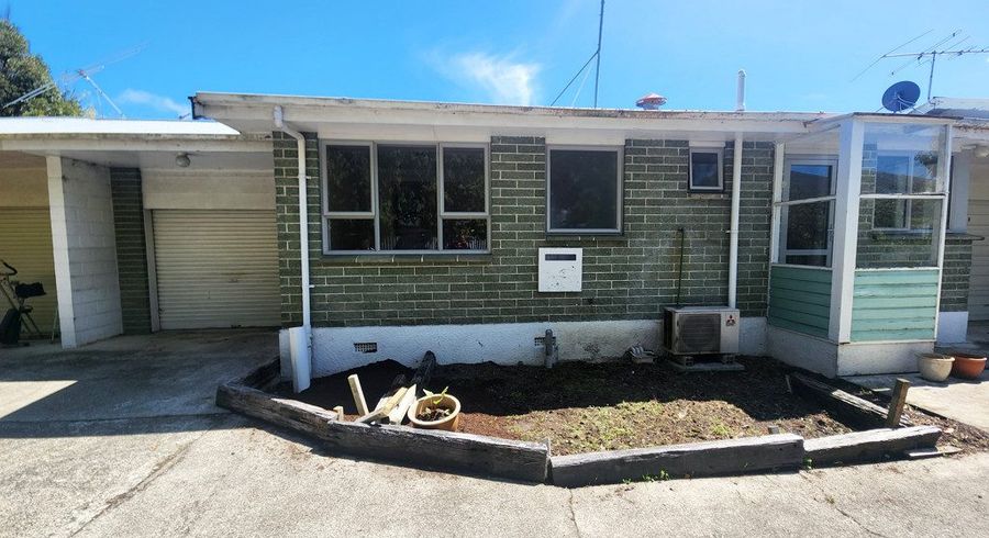  at 2/33 Dudley Street, Grasmere, Invercargill