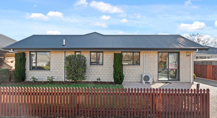  at 96 Main South Road, Sockburn, Christchurch
