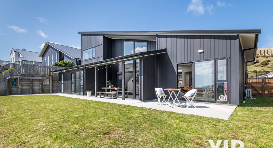  at 49 Cedarwood Street, Woodridge, Wellington