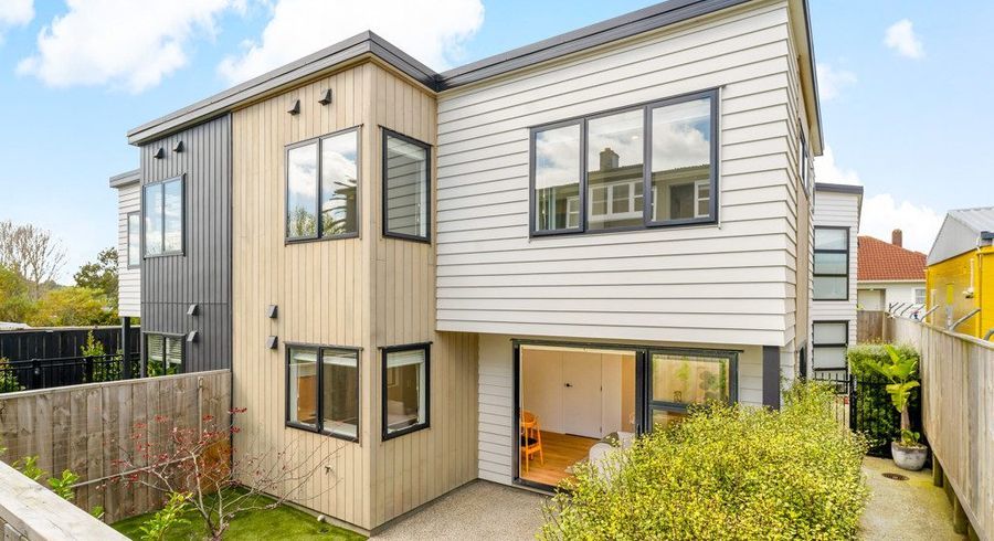  at 1092A Great North Road, Point Chevalier, Auckland City, Auckland