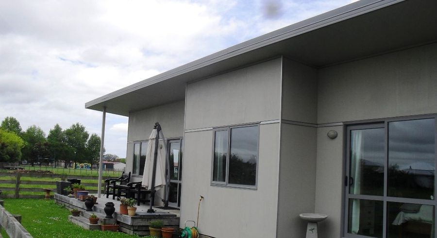  at 258b Havelock Road, Akina, Hastings, Hawke's Bay