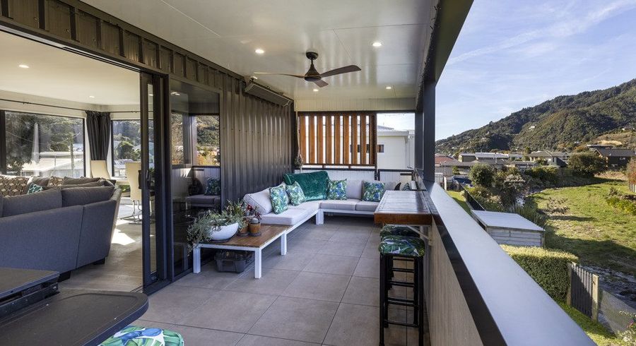  at 15 Beach Road, Waikawa, Marlborough, Marlborough