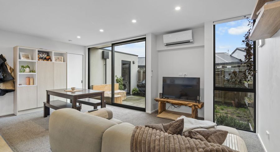  at 2/56 Geraldine Street, Edgeware, Christchurch City, Canterbury