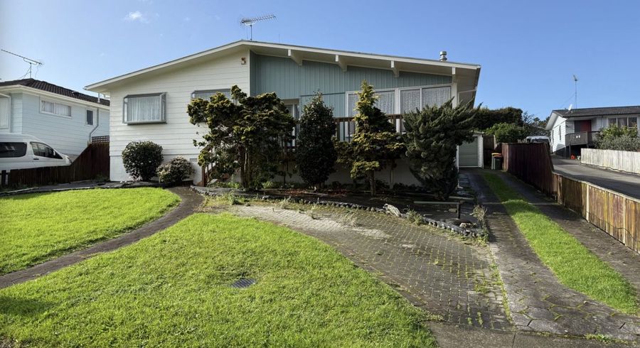  at 18 Marvon Downs Ave, Pakuranga Heights, Manukau City, Auckland