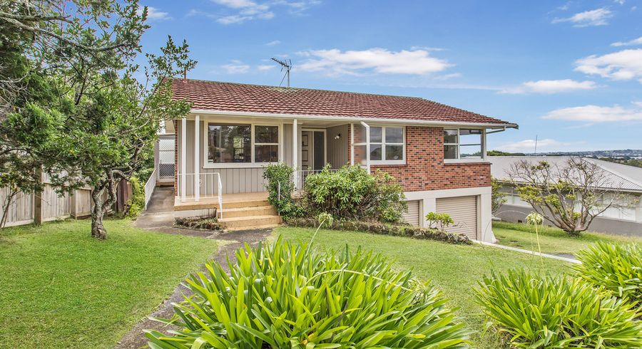  at 20 Felton Mathew Avenue, Saint Johns, Auckland