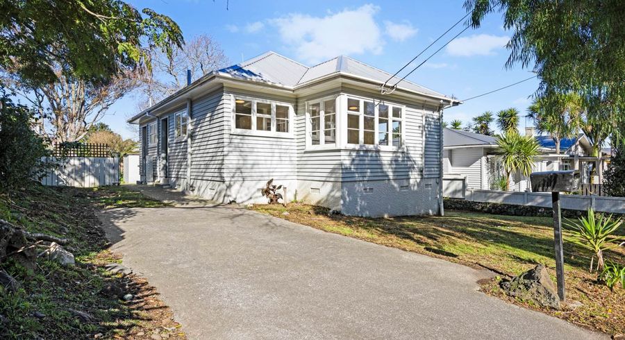  at 28 Lambeth Road, Mount Eden, Auckland City, Auckland