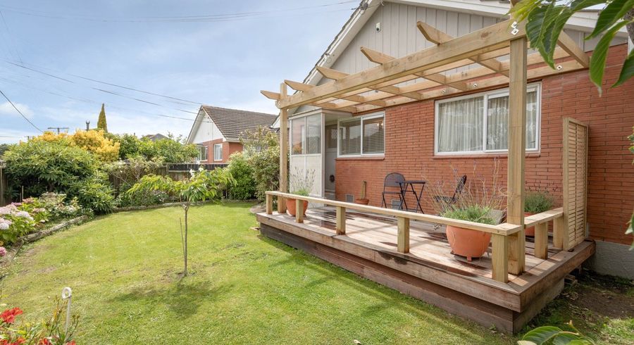  at 1/5 Rosebank Avenue, Avalon, Lower Hutt, Wellington