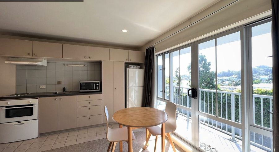  at 2R/3 Keystone Ave, Mount Roskill, Auckland City, Auckland