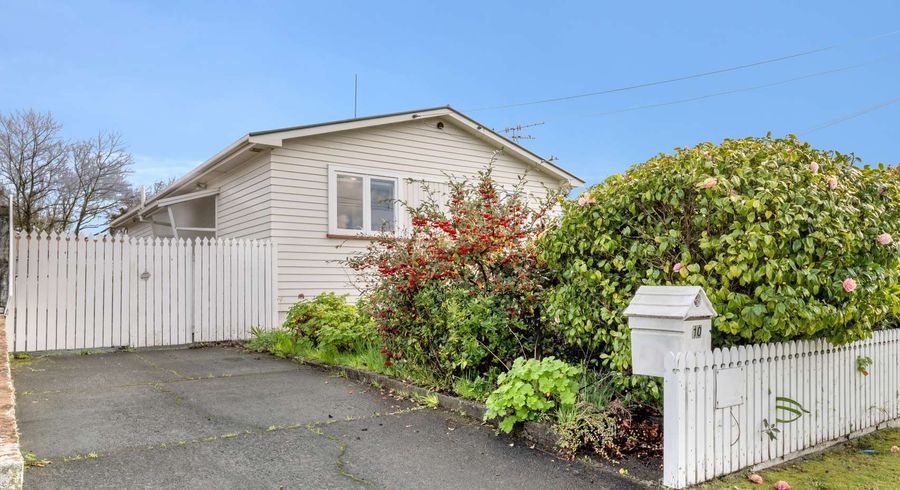  at 10 Burns Street, Tawhero, Whanganui, Manawatu / Whanganui