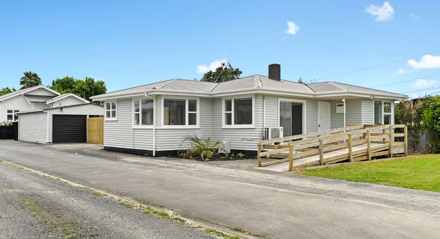  at 11 Dinsdale Road, Dinsdale, Hamilton, Waikato