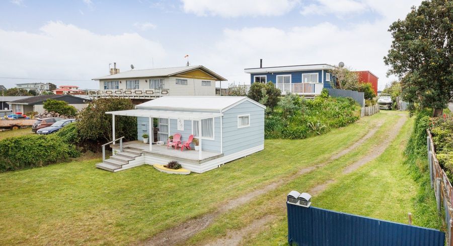  at 7 Chaffey Street, Foxton Beach, Horowhenua, Manawatu / Whanganui