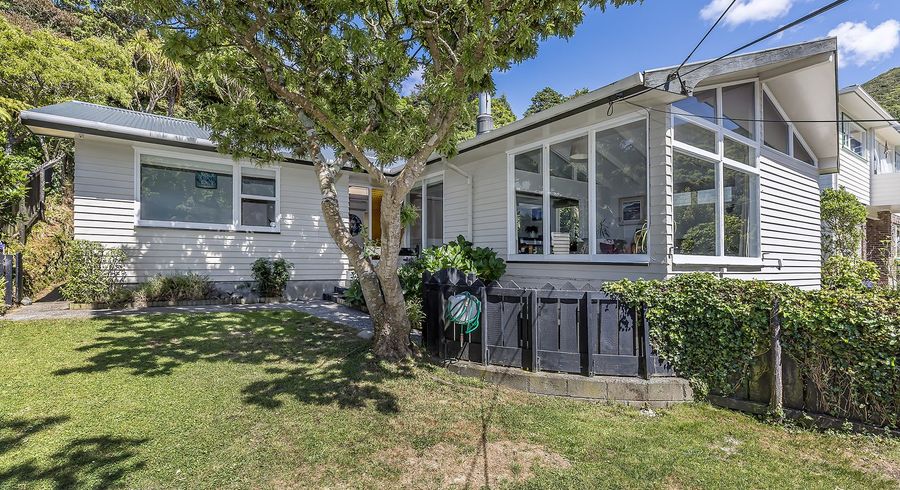  at 131 Awarua Street, Ngaio, Wellington