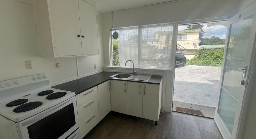  at 9B May Street, Hamilton East, Hamilton, Waikato