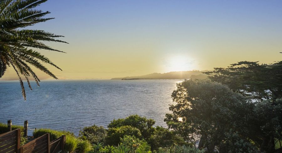  at 24 Miami Avenue, Surfdale, Waiheke Island