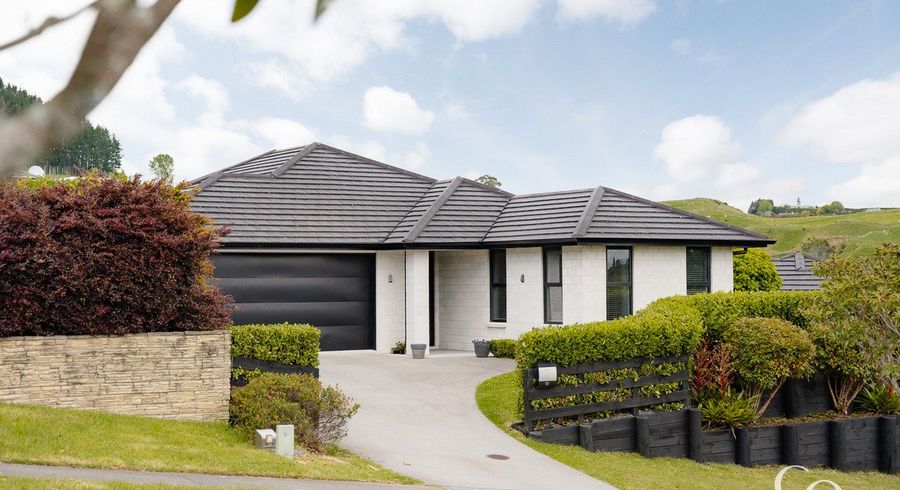  at 15 Ballintoy Park Drive, Welcome Bay, Tauranga