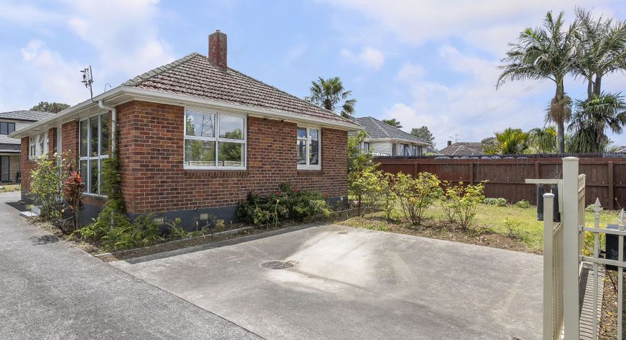  at 13 Bond Place, Onehunga, Auckland