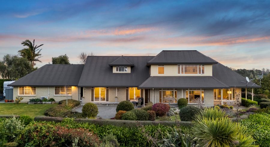  at 592 Redoubt Road, Flat Bush, Manukau City, Auckland