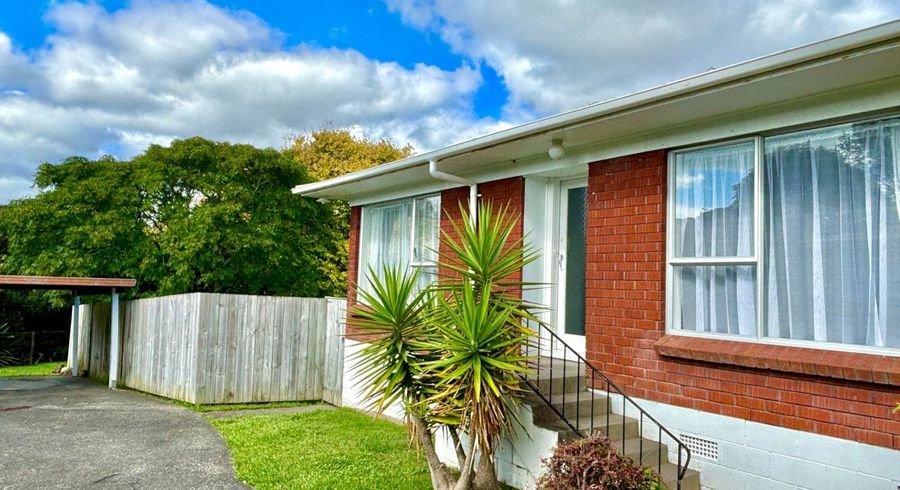  at 2/30 Imogene Way, Half Moon Bay, Manukau City, Auckland