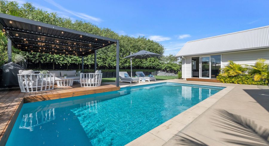 at 15 Angiangi Crescent, Beachlands, Auckland