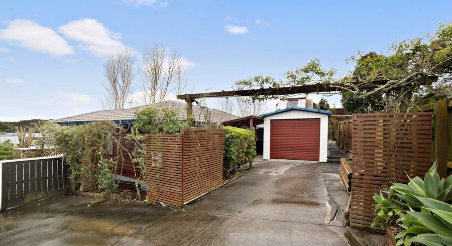  at 2/6 ALTAIR PLace, Windsor Park, Auckland
