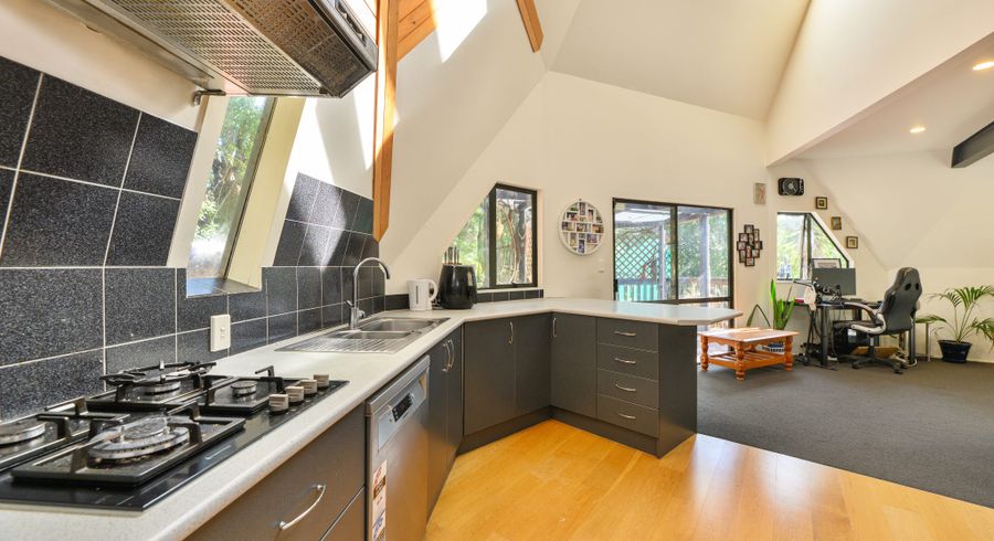  at 39 Chamari Close, Titirangi, Waitakere City, Auckland