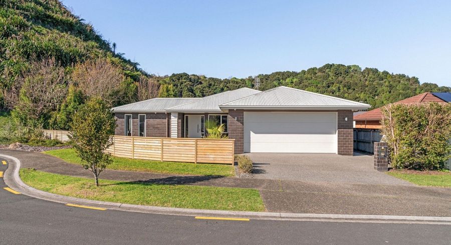  at 4 Fender Close, Pyes Pa, Tauranga, Bay Of Plenty