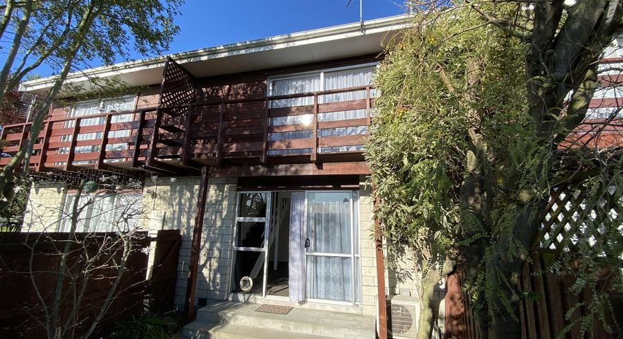  at 14 Frederick Street, Hillsborough, Auckland